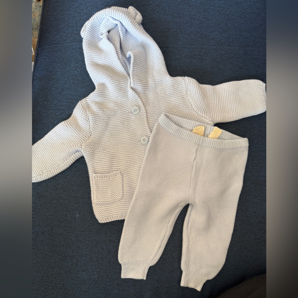 GAP Baby Light Blue Knit Bear Sweater Set